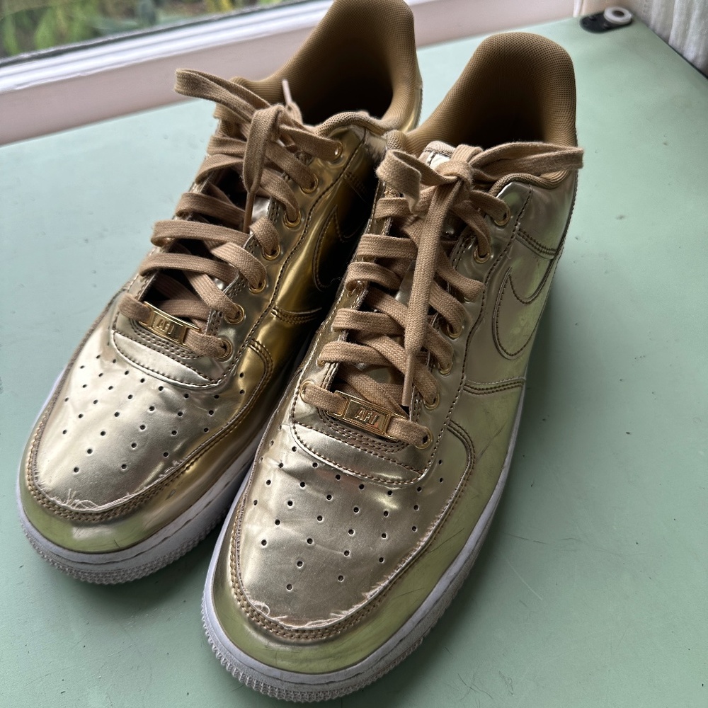 Nike Air Force 1 Liquid Metal (Metallic Gold), Womens 12, Mens 10